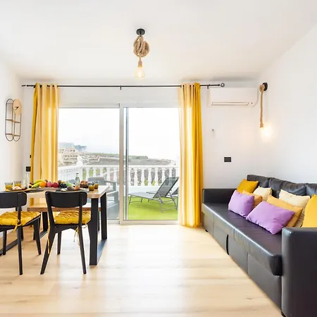 Happy By Smart Apartment